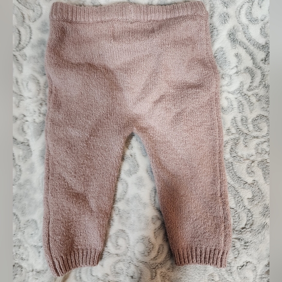 Old Navy Infant Matching Sweater set size 3-6 months - Picture 5 of 8